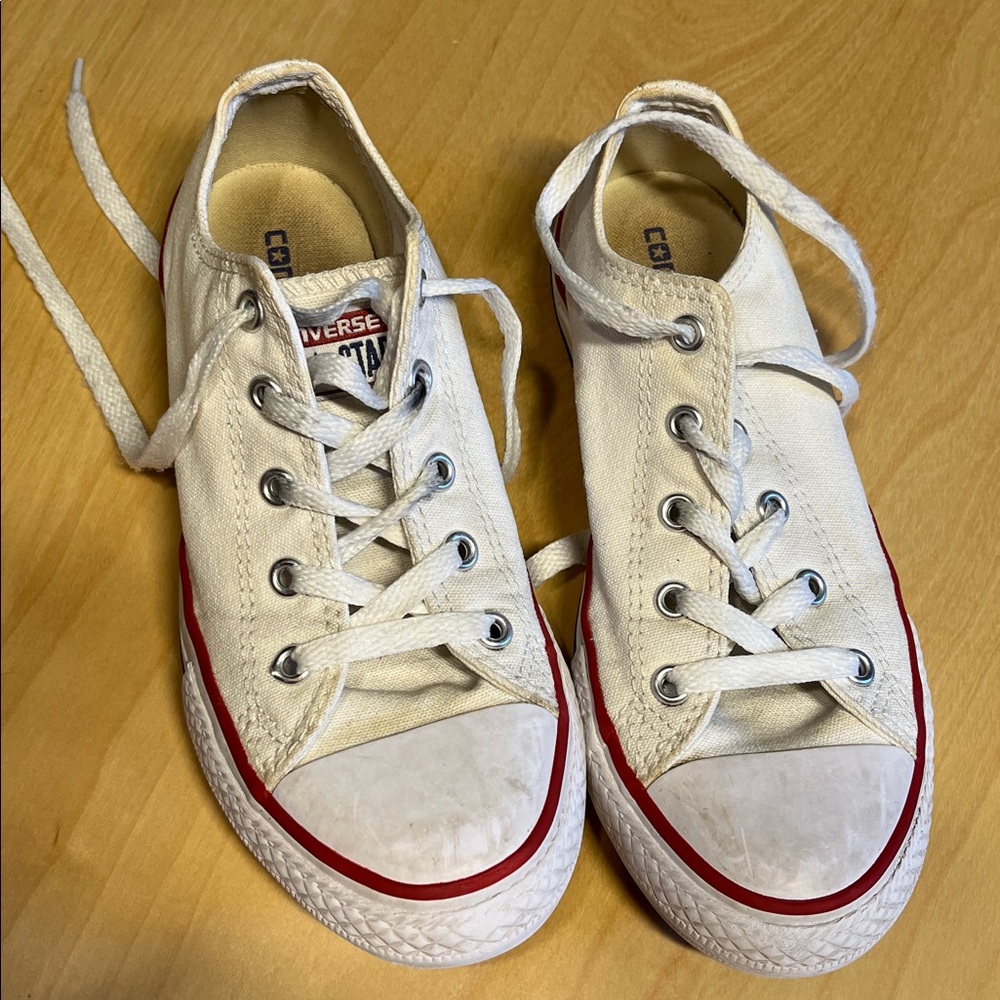 Converse Kids White Canvas Low-Top Sneakers with Red Trim